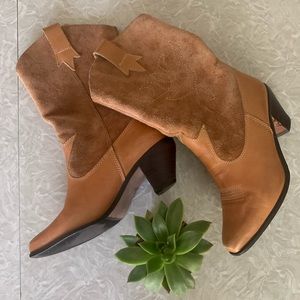 Light brown western boot